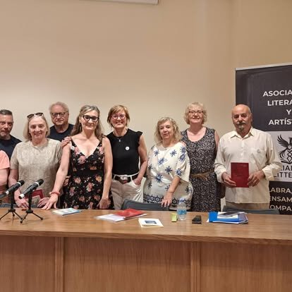 Socios de Alianza Litterae en un acto